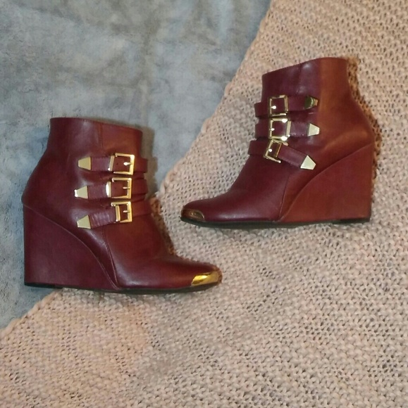 Shoes - Chic ankle boots